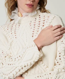 Maille En Laine Mélangée Avec Mélange De Points