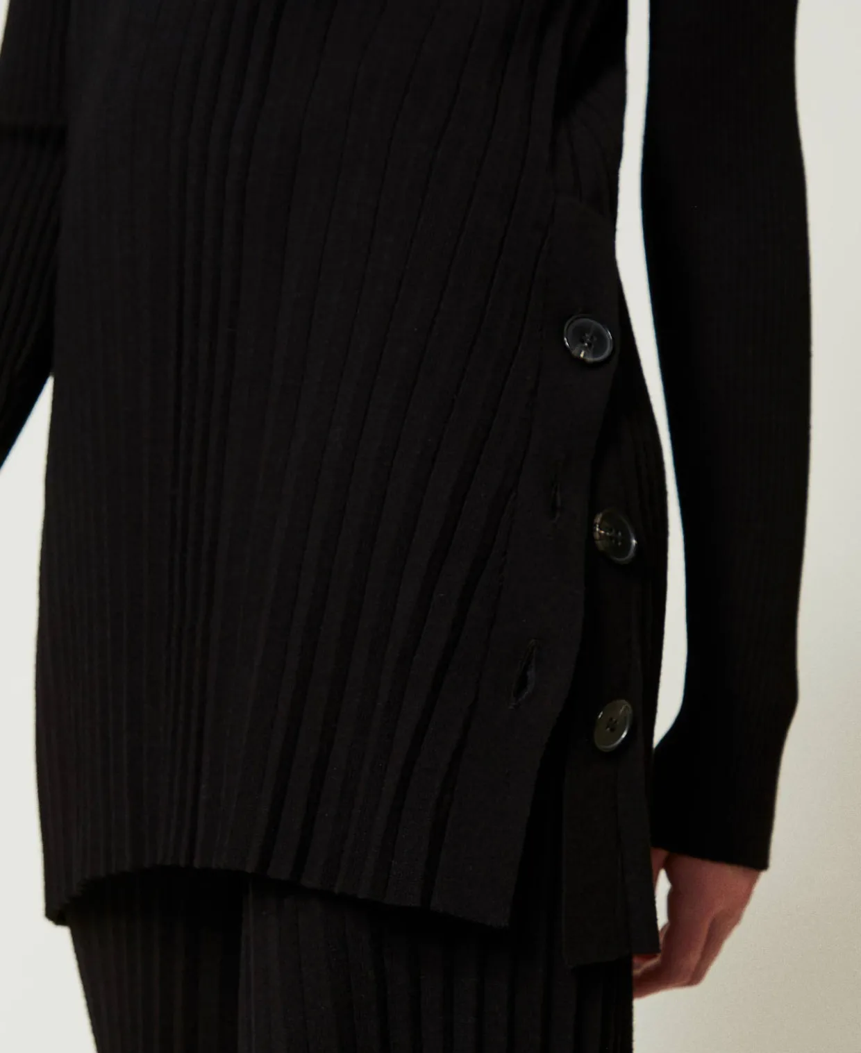 Maxi Pull Plissé Avec Boutons