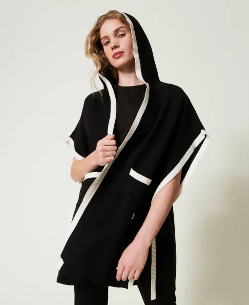 Poncho En Maille Avec Poches