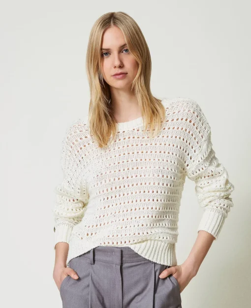 Pull Ajouré Avec Sequins