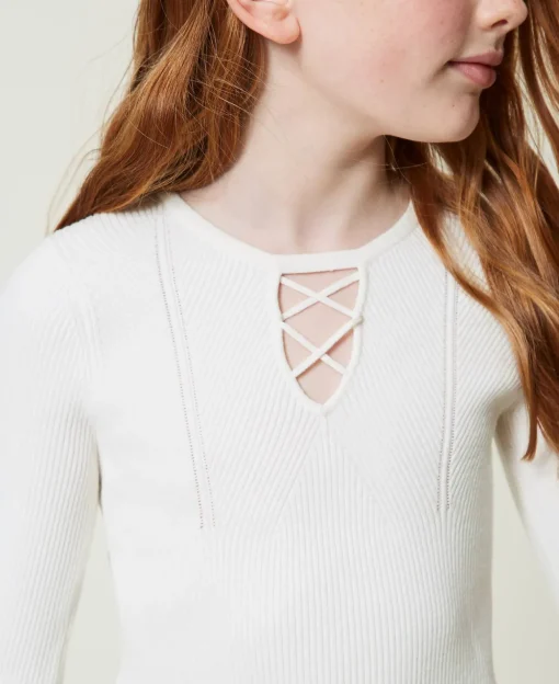 Pull Côtelé Avec Finition Croisée