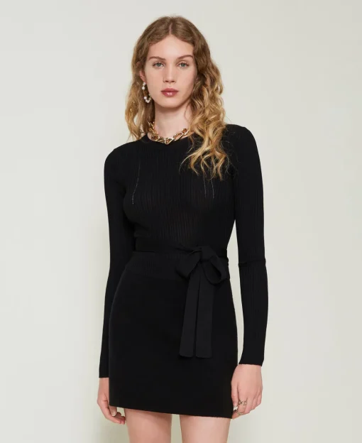 Pull Côtelé Avec Nœud