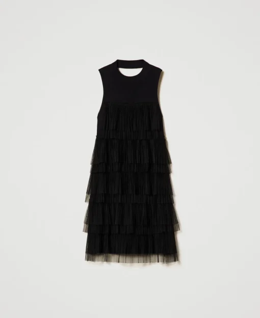 Robe Courte En Maille Avec Volants En Tulle