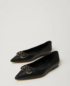 Ballerines En Cuir Avec Oval T
