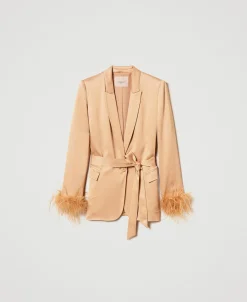 Blazer En Satin Avec Plumes