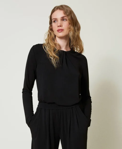 Blouse En Jersey Crêpé Avec Drapé