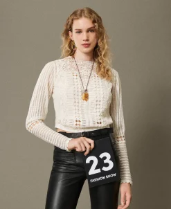 Blouse En Mousseline Avec Dentelle Et Broderies