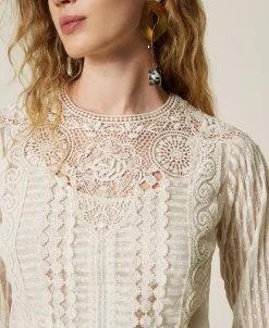 Blouse En Mousseline Avec Dentelle Et Broderies