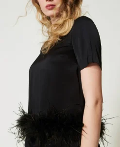 Blouse En Satin Avec Plumes