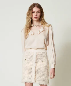 Blouse En Satin Avec Volant