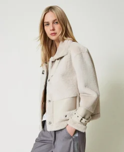 Blouson En Fausse Fourrure Avec Brides