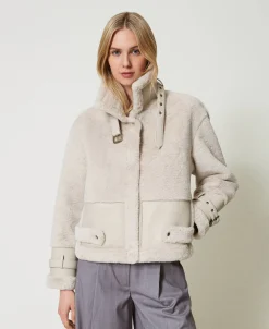 Blouson En Fausse Fourrure Avec Brides