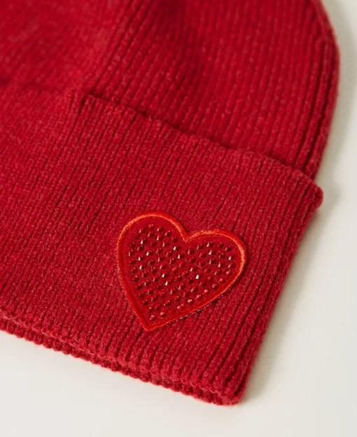 Bonnet En Maille Avec Patch En Cœur