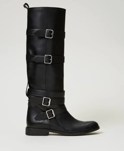 Bottes En Cuir Avec Brides