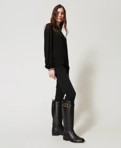 Bottes Montantes En Cuir Avec Oval T