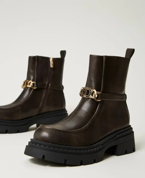 Bottines Avec Barrette Oval T