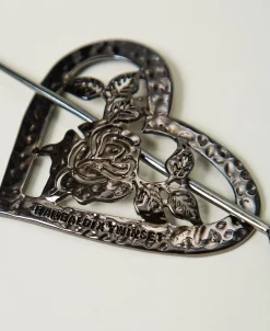 Broche En Cœur Avec Fleur