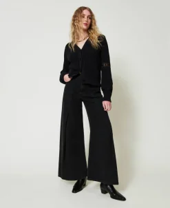 Cardigan Côtelé Avec Dentelle