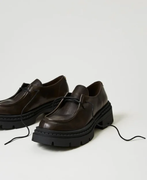 Chaussures à Lacets Avec Oval T