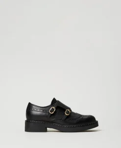 Chaussures En Cuir Avec Brides
