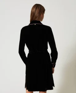 Chemise De Nuit En Velours Avec Broderie