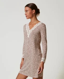 Chemise De Nuit Imprimée Avec Dentelle
