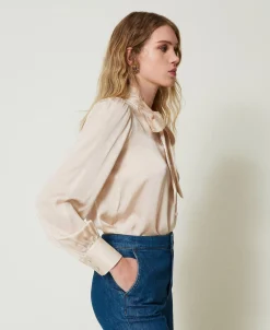 Chemise En Satin Avec Nœud