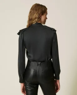 Chemise En Satin De Soie Avec Volants