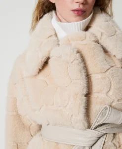 Manteau Court En Fausse Fourrure Avec Oval T