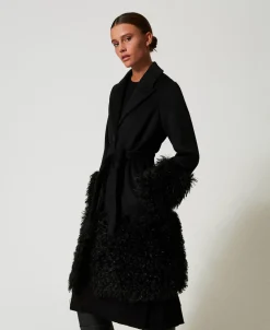 Manteau En Drap De Laine Mélangée Et Fausse Fourrure