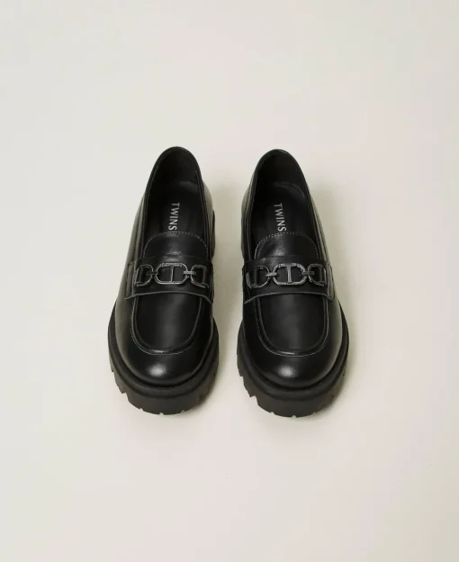 Mocassins En Cuir Avec Oval T