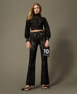 Pantalon En Maille Florale Au Crochet