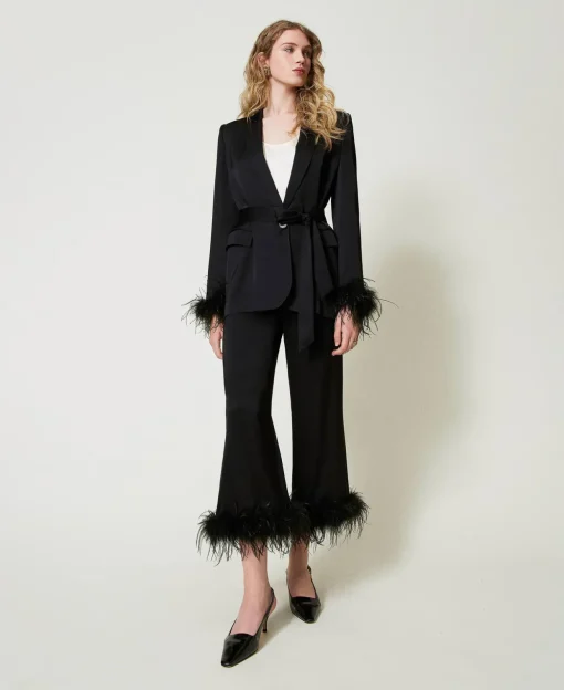 Pantalon En Satin Avec Plumes