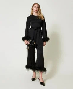 Pantalon En Satin Avec Plumes