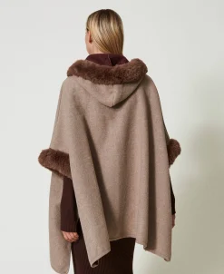 Poncho En Drap Et Fausse Fourrure
