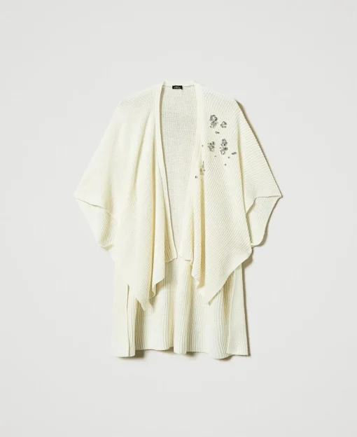 Poncho En Maille Avec Broderies