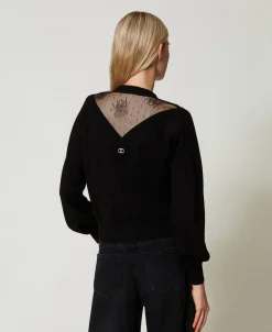 Pull Avec Dentelle Et Nœud