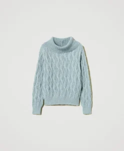 Pull Avec Torsades Et Grand Col