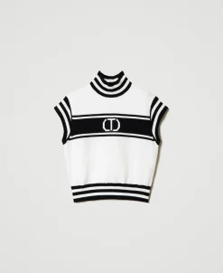 Pull Col Montant Avec Oval T Jacquard