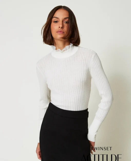 Pull Col Montant Avec Perles
