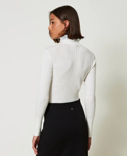Pull Col Montant Avec Perles