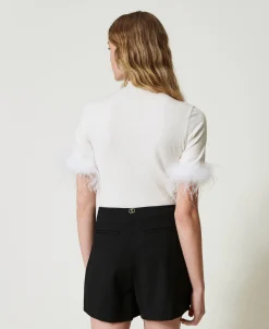 Pull Col Montant Avec Plumes