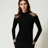 Pull Col Montant Avec Tulle Et Broderie