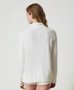 Pull Col Roulé En Angora Mélangé Avec Perles