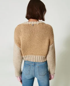 Pull Color Block Avec Broderies Réalisées à La Main