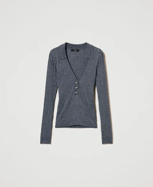 Pull Côtelé Avec Broderie