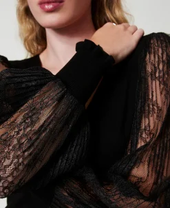 Pull Double Usage Avec Manches En Dentelle