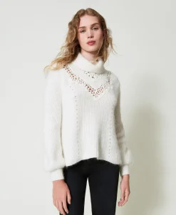 Pull En Angora Mélangé Avec Broderies