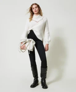 Pull En Angora Mélangé Avec Broderies
