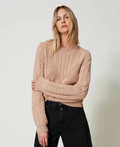 Pull En Laine Mélangée Avec Torsades
